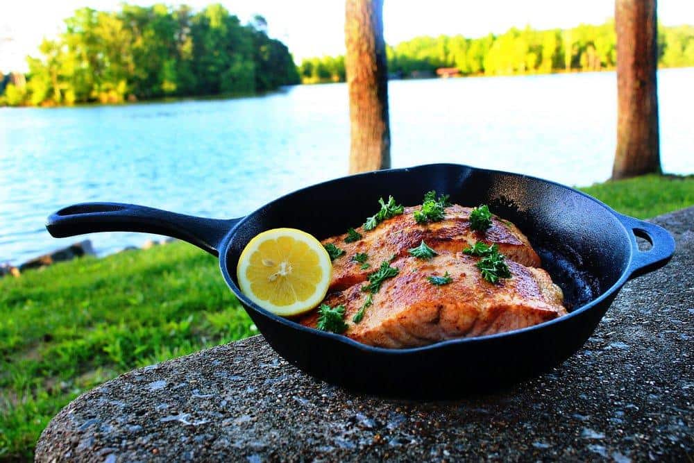 Pre-Seasoned Cast Iron Garlic Roaster Bake and Serve Fresh Roasted