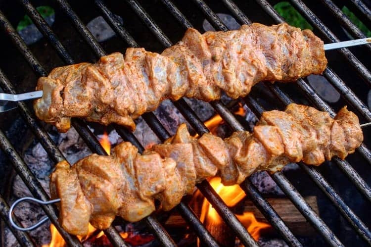 fire roasted chicken kebabs