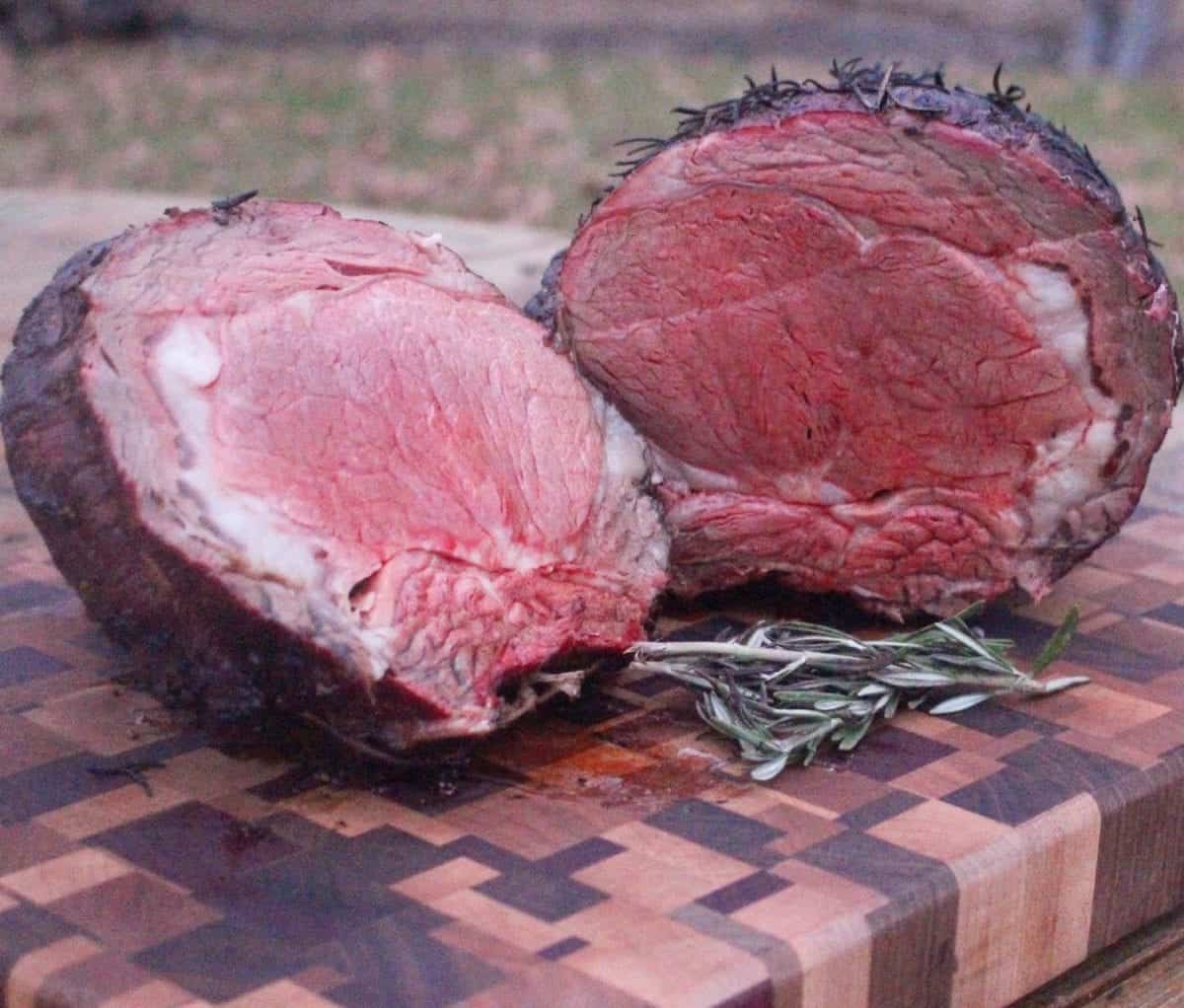 herb encrusted prime rib