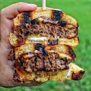 charred bbq burger