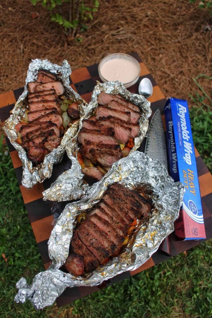 steak with veggie packet