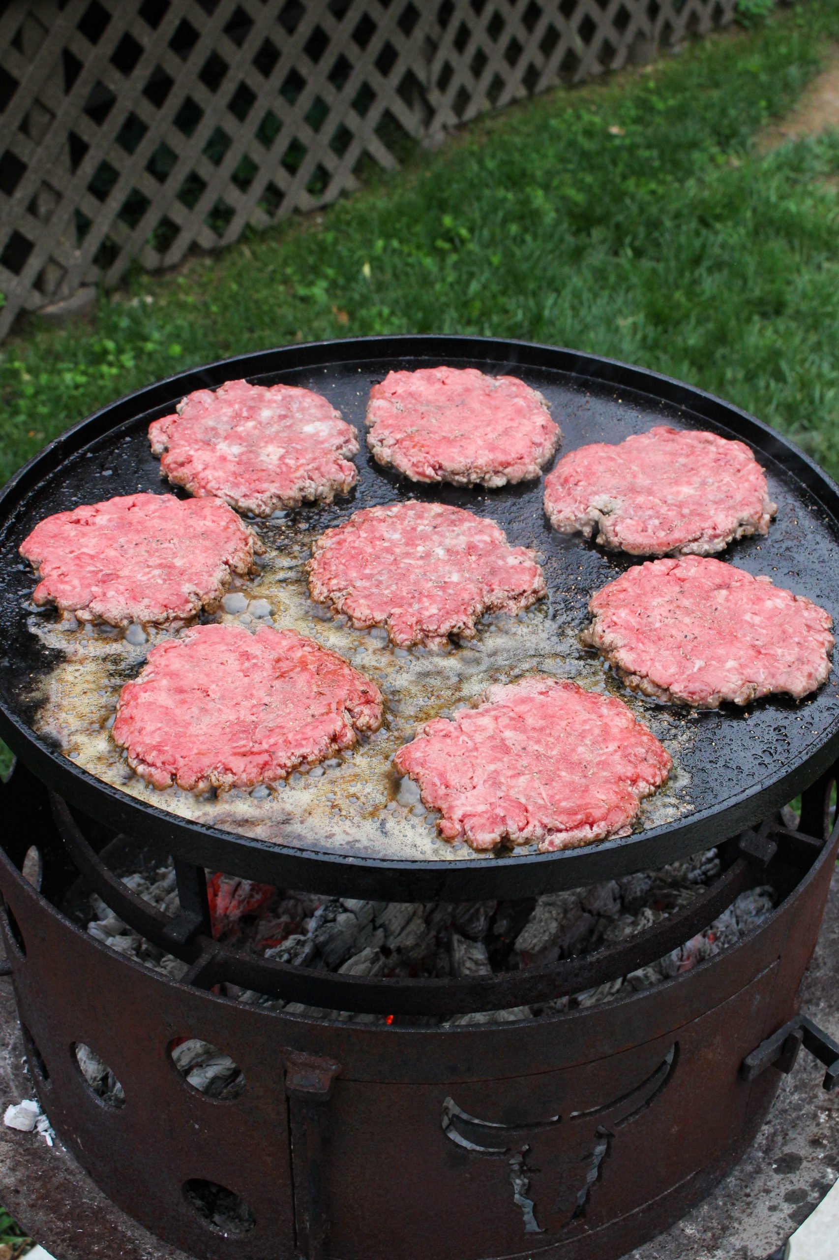 Elvis Smash Burgers