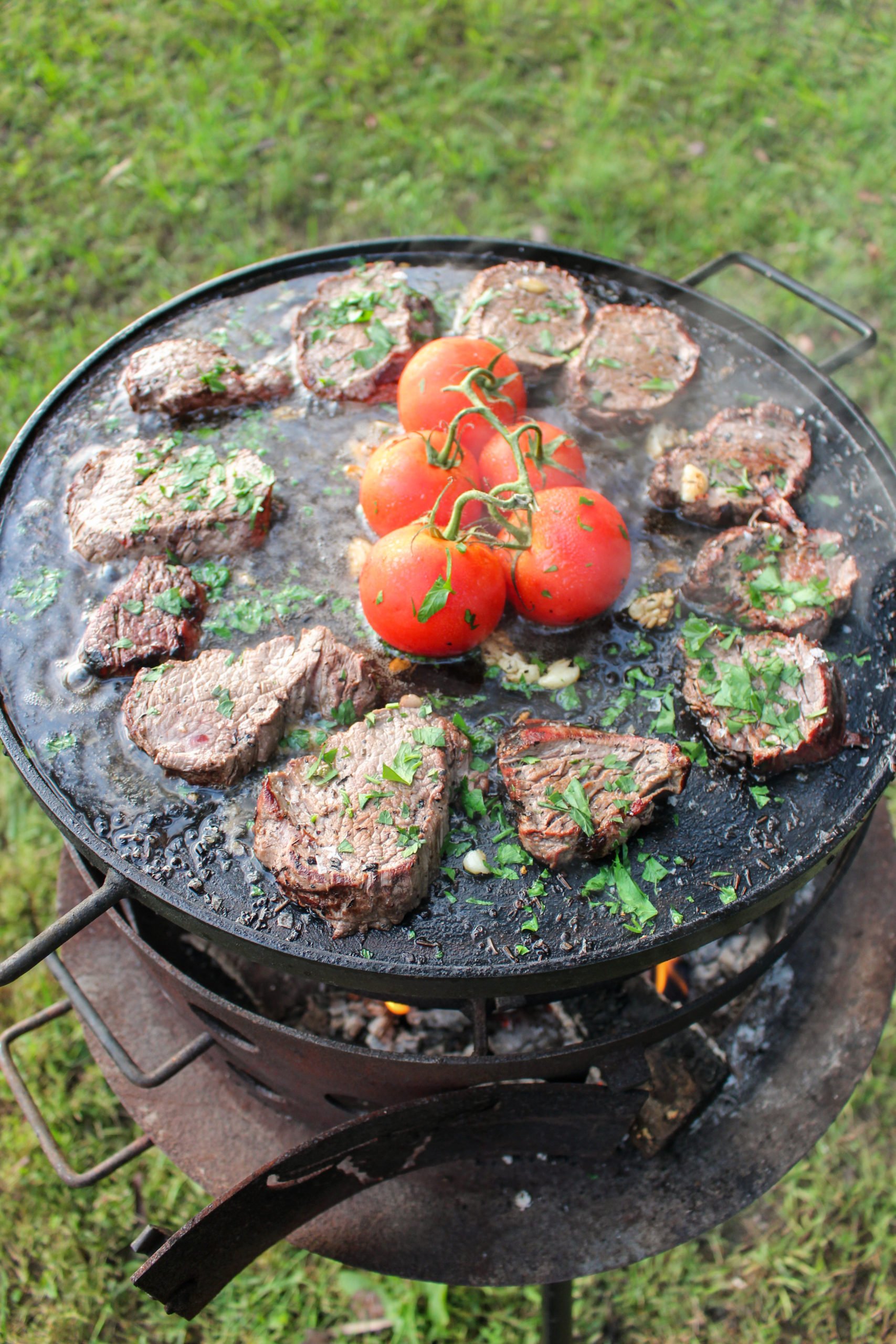 Salt steak hotsell before grilling