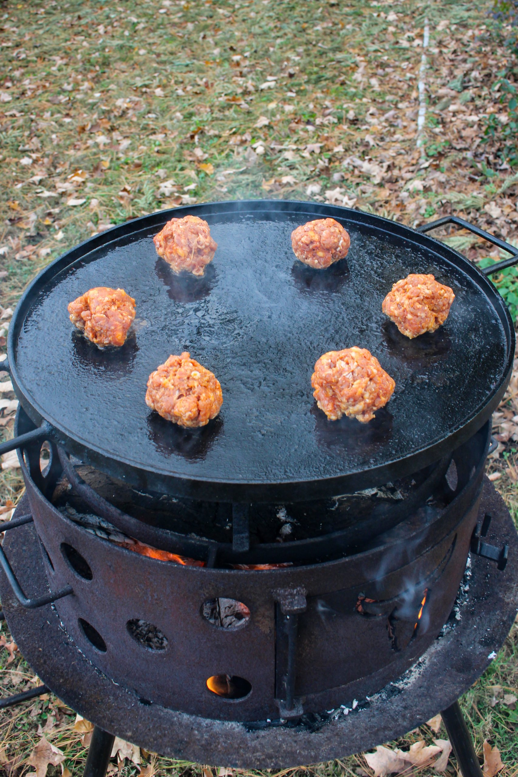 Chorizo Smashbugers before the smashing.