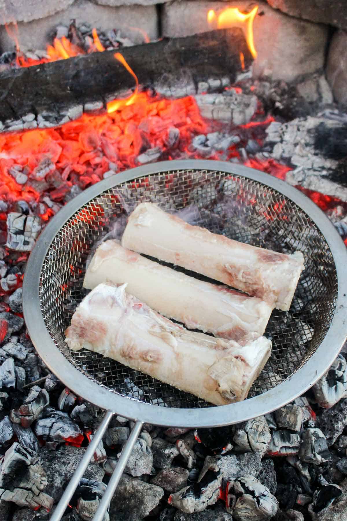 Made a Guga meal, roasted bone marrow and pincanha steak sandwich : r/steak