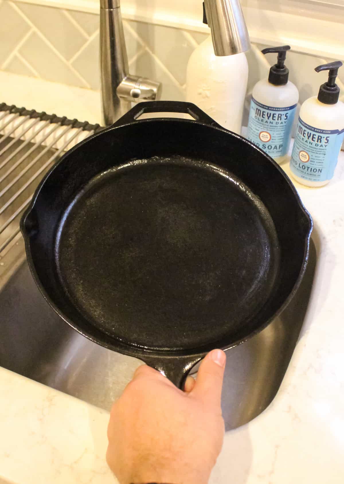 How to Clean a Cast Iron Skillet