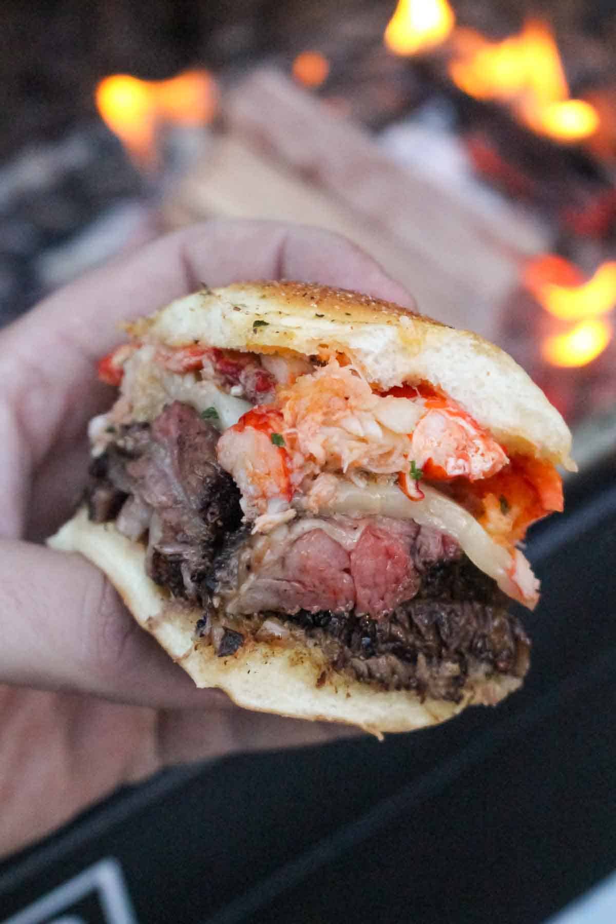 A single surf and turf slider